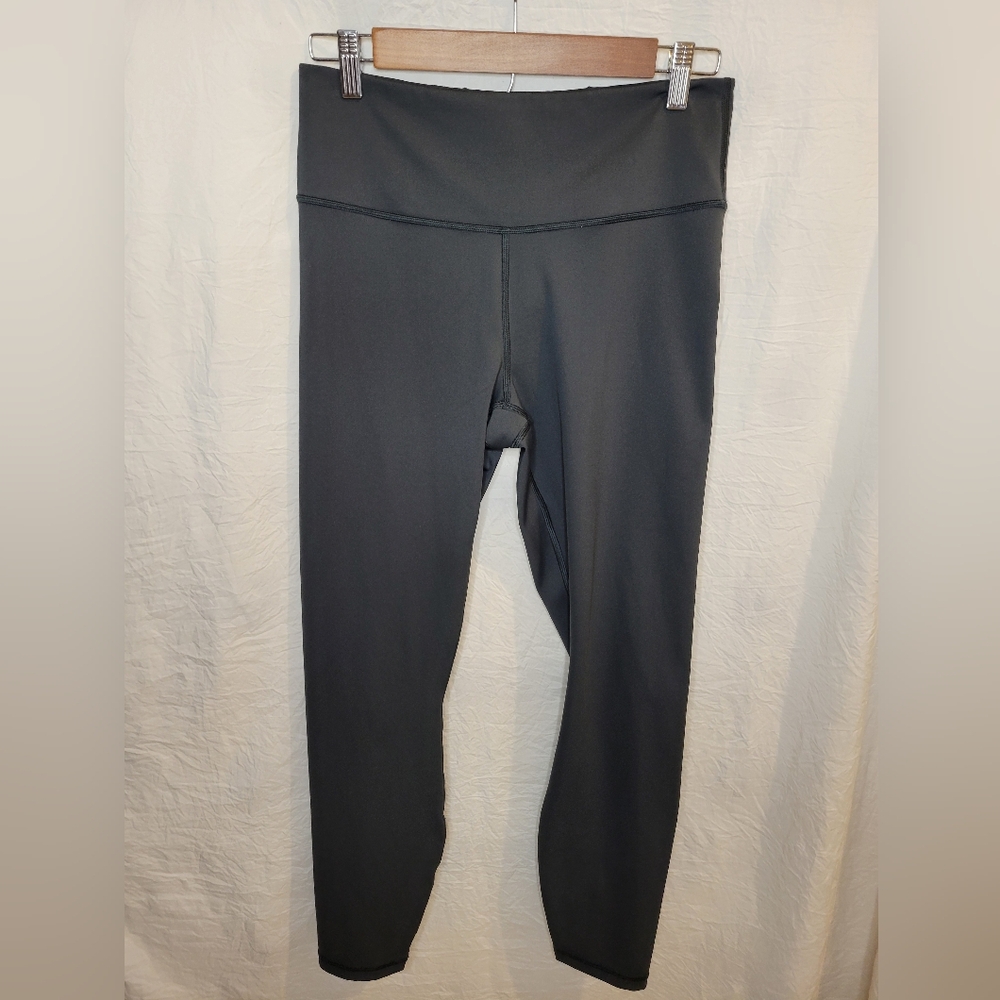 The North Face Charcoal Gray Women's Leggings Size Large